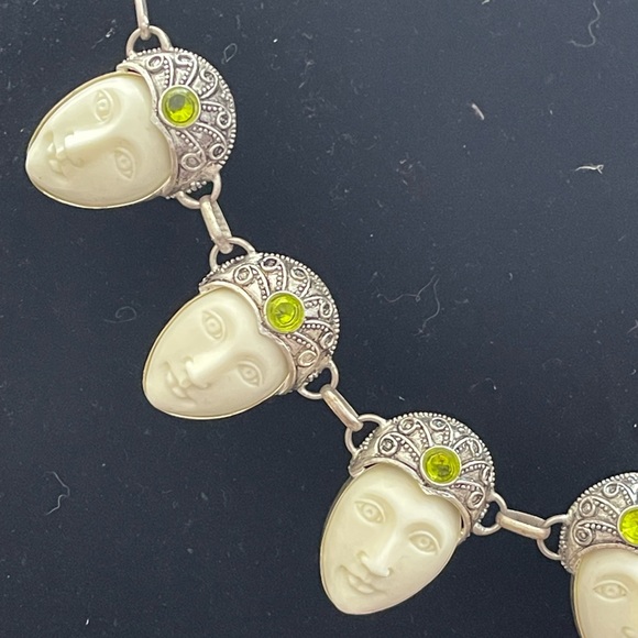 Bali Goddess Carved Bone and Peridot Toggle Clasp Necklace - Picture 4 of 7